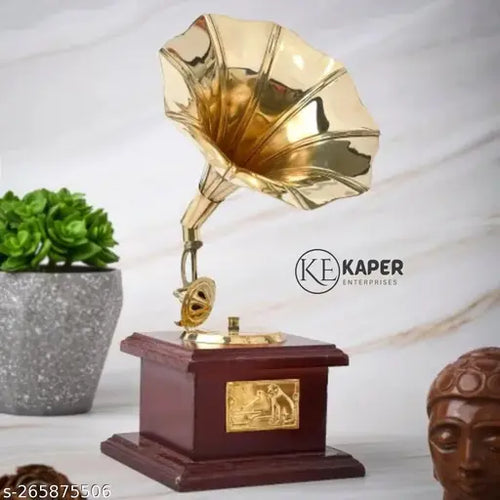 KAPER Gramophone Showpiece - Front View